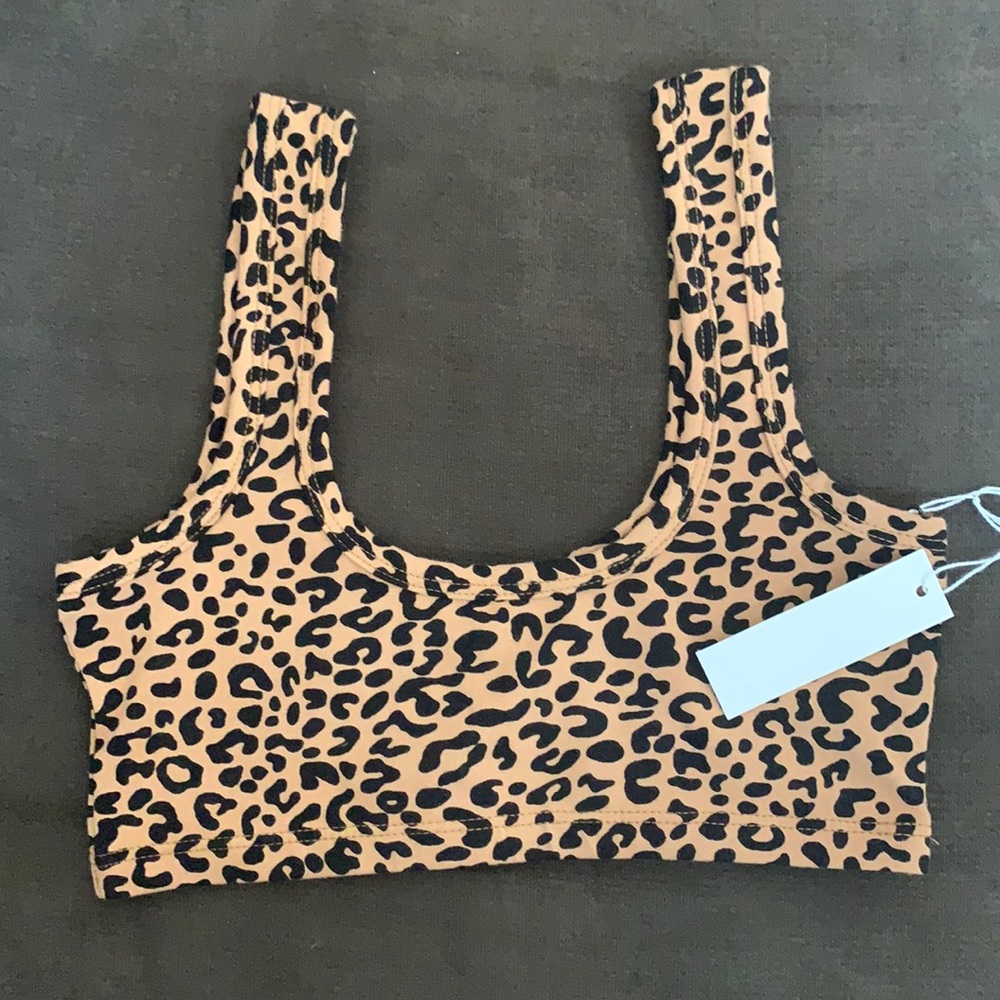 Arq Wide Strap Bra in Leopard, size Small
